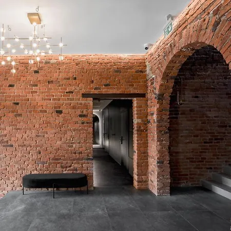 Berman House فندق