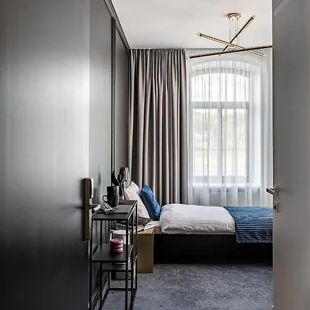 Berman House 3*