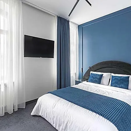 Berman House 3*