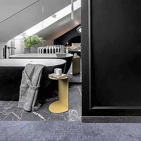 Berman House 3*